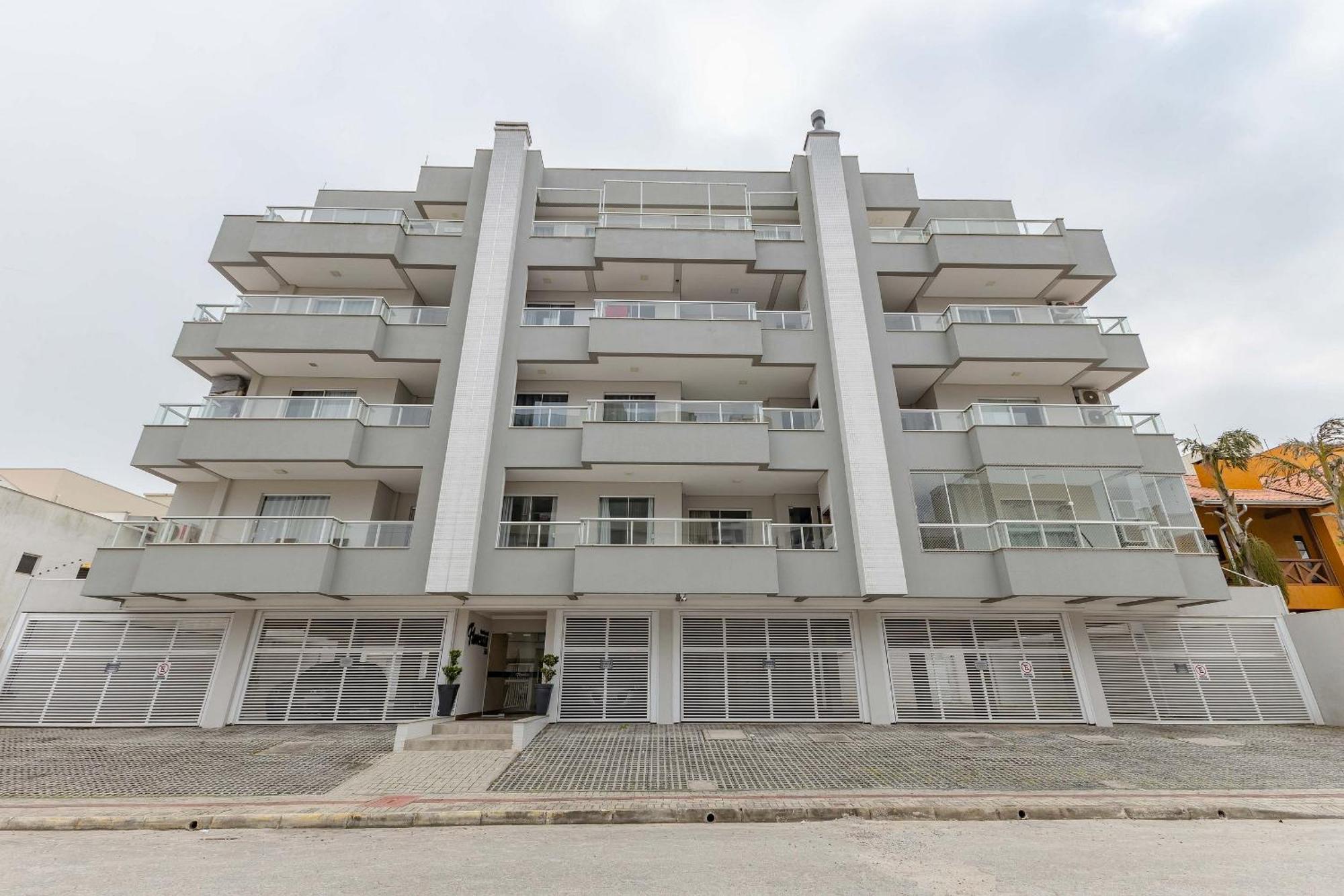 Excelente Apartamento A 2 Minutos Da Praia De Bombas Bombinhas Eksteriør billede